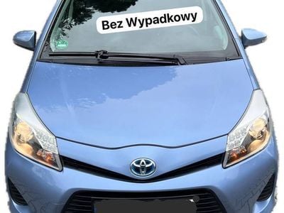 Używany Toyota Yaris Hybrid 2012 Niebieski Hatchback