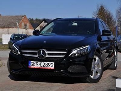 Używany Mercedes A200 136 KM (100 kW) 2017 Czarny Kombi