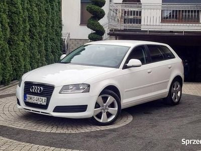 Używany Audi A3 Sportback 102 KM (75 kW) 2009 Biały (metalik) Hatchback