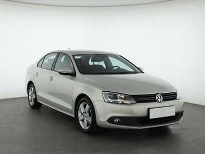 używany VW Jetta VI , Salon Polska, Klima, Tempomat, Parktronic,