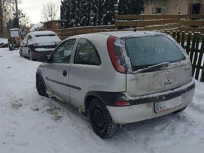 Srebrny Używany 2004 Opel Corsa Hatchback | 2800 zł (Drogi)