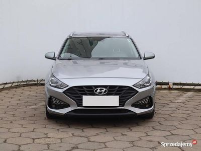 Używany Hyundai i30 2022 Srebrny Kombi