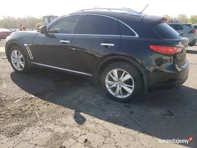 Infiniti QX70