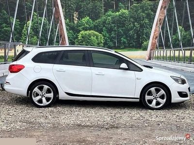 Używany 2016 Opel Astra Color Edition | 31 999 zł (Uczciwa cena)