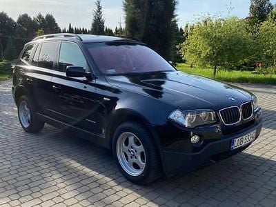 Czarny Używany 2009 BMW X3 SUV | 28 800 zł (Dość drogi)