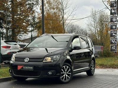Czarny (metalik) Używany 2014 VW Touran Minivan | 32 900 zł (Uczciwa cena)