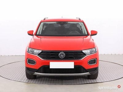 Czerwony Używany 2019 VW T-Roc SUV | 74 999 zł (Uczciwa cena)