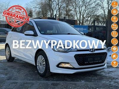 Biały Używany 2016 Hyundai i20 Hatchback | 22 500 zł (Dobra cena)