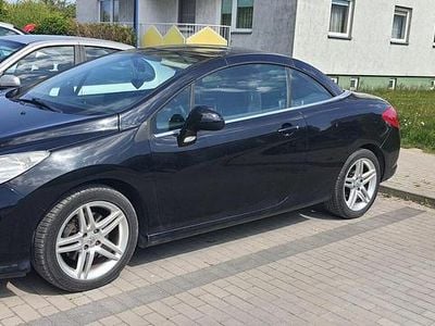 Używany Peugeot 308 CC 2009 Czarny Kabriolet