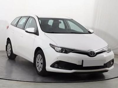 Używany Toyota Auris 132 KM (97 kW) 2018 Biały Kombi