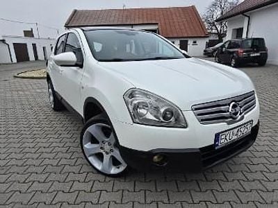 Używany Nissan Qashqai 117 KM (86 kW) 2009 Biały SUV