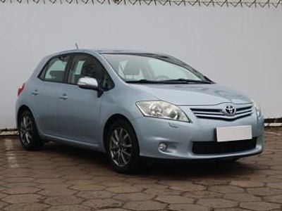 Niebieski Używany 2011 Toyota Auris Hatchback | 22 999 zł (Uczciwa cena)