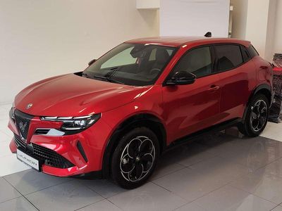 używany Alfa Romeo Junior Ibrida MY26 Ibrida Sprint 1.2 145 KM (107 kW) eDCT6 MHEV