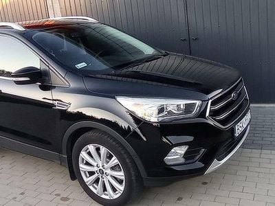 Czarny Używany 2018 Ford Escape Titanium SUV | 56 900 zł (Uczciwa cena)