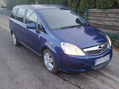 używany Opel Zafira b 1.7 cdti 7-osobowy