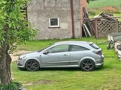Używany Opel Astra GTC 2005 Szary Hatchback