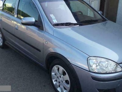 używany Opel Corsa 1.2dm 75KM 2003r. 66 000km