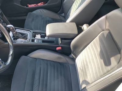 Używany 2016 VW Passat Highline | 65 999 zł (Dość drogi)