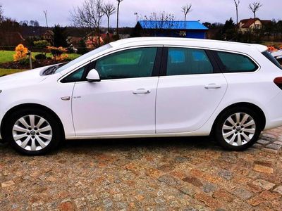 używany Opel Astra 1.7CDTi 2011 rok