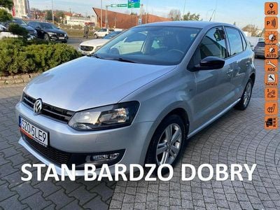 Srebrny Używany 2012 VW Polo Hatchback | 25 900 zł (Uczciwa cena)