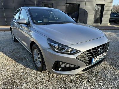 Używany Hyundai i30 110 KM (80 kW) 2021 Srebrny (metalik) Hatchback