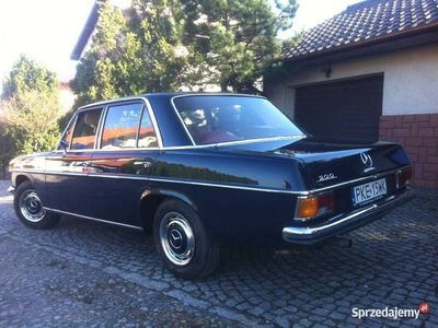 Niebieski Używany 1970 Mercedes W115 Sedan/Limuzyna | 43 000 zł
