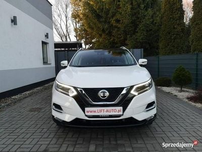 Biały Używany 2019 Nissan Qashqai SUV | 63 900 zł (Dobra cena)