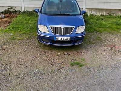 Używany Lancia Phedra 2001 Minivan
