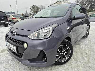 Używany Hyundai i10 87 KM (63 kW) 2017 Srebrny Hatchback