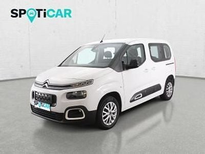 Biały Używany 2022 Citroën Berlingo Feel Minivan | 66 900 zł (Dość drogi)