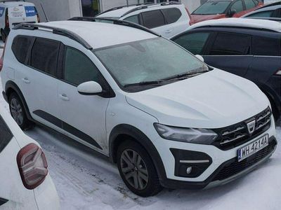 Biały Używany 2022 Dacia Jogger Comfort Minivan | 49 900 zł (Uczciwa cena)