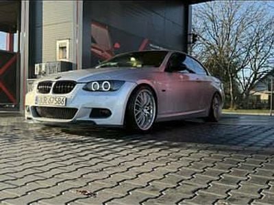 Srebrny Używany 2008 BMW 325 Cabriolet Kabriolet | 45 900 zł