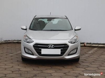 Srebrny Używany 2015 Hyundai i30 Hatchback | 29 999 zł (Uczciwa cena)