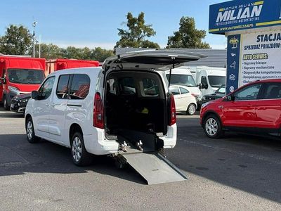 Biały Używany 2019 Opel Combo Life Kombi | 103 000 zł