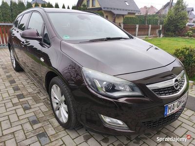używany Opel Astra 14Turbo 140KM
