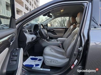 Używany Toyota Highlander 2021 SUV