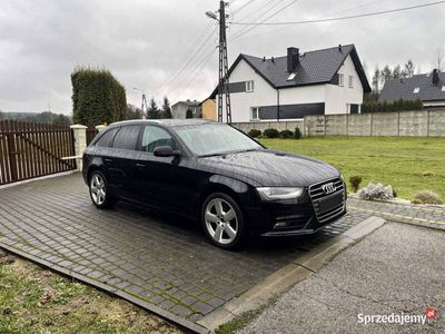 używany Audi A4 2dm 143KM 2012r. 330 000km