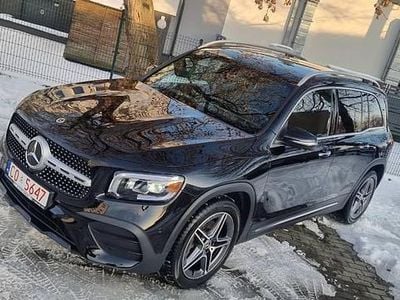 Czarny Używany 2022 Mercedes GLB250 AMG SUV | 129 900 zł
