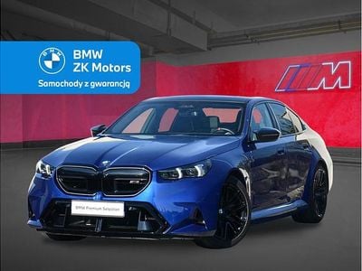 Używany BMW M5 Comfort Edition 727 KM (534 kW) 2024 Niebieski marina bay m metalizowany Sedan/Limuzyna