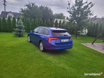 Niebieski Używany 2023 Skoda Octavia Ambition Kombi | 103 000 zł