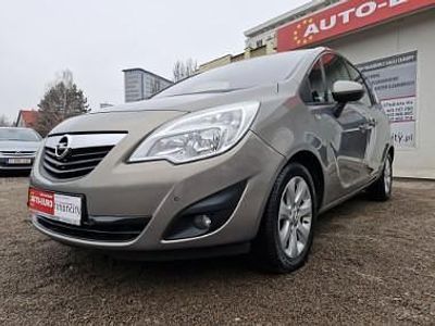 używany Opel Meriva B 1.4 benz, 101 KM, bogata wersja, niski przebieg, stan BDB!