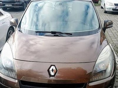 Używany Renault Scénic III 2011 Brązowy Minivan