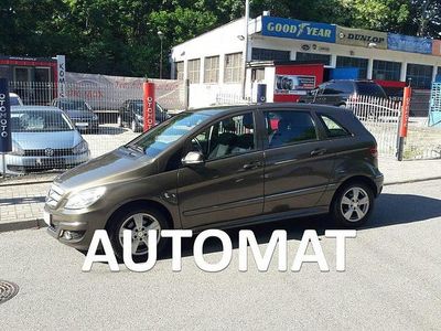 Inny (metalik) Używany 2009 Mercedes B200 Minivan | 24 999 zł