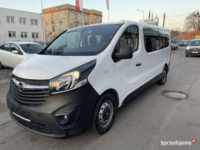 Biały Używany 2018 Opel Vivaro Minivan | 77 000 zł (Drogi)