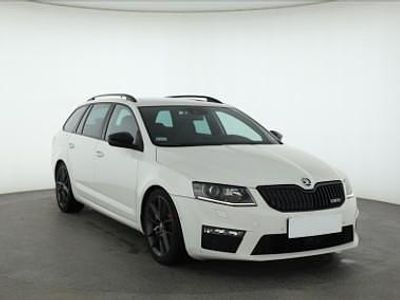 Używany Skoda Octavia 184 KM (135 kW) 2014 Biały Hatchback