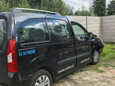 Czarny (metalik) Używany 2010 Citroën Berlingo Minivan | 4600 zł