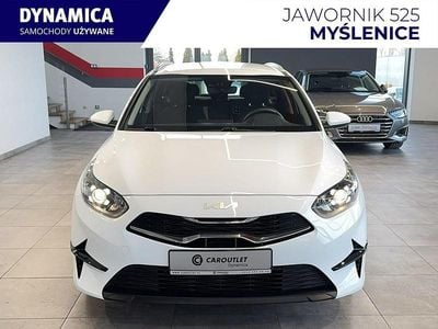 Używany Kia Ceed 160 KM (117 kW) 2022 Biały Hatchback