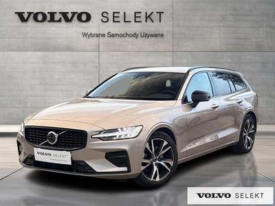 Szary Używany 2025 Volvo V60 Kombi | 189 900 zł (Drogi)