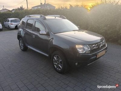 Zielony Używany 2017 Dacia Duster Hatchback | 28 500 zł
