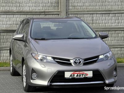 używany Toyota Auris 1,33i 100KM Premium/SerwisASO/Kamera/Ledy/USB/…